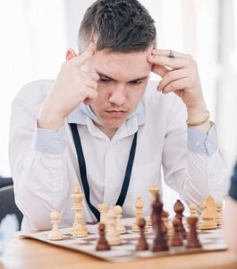 Сегодня свой день рождения отмечает Егор Мосин